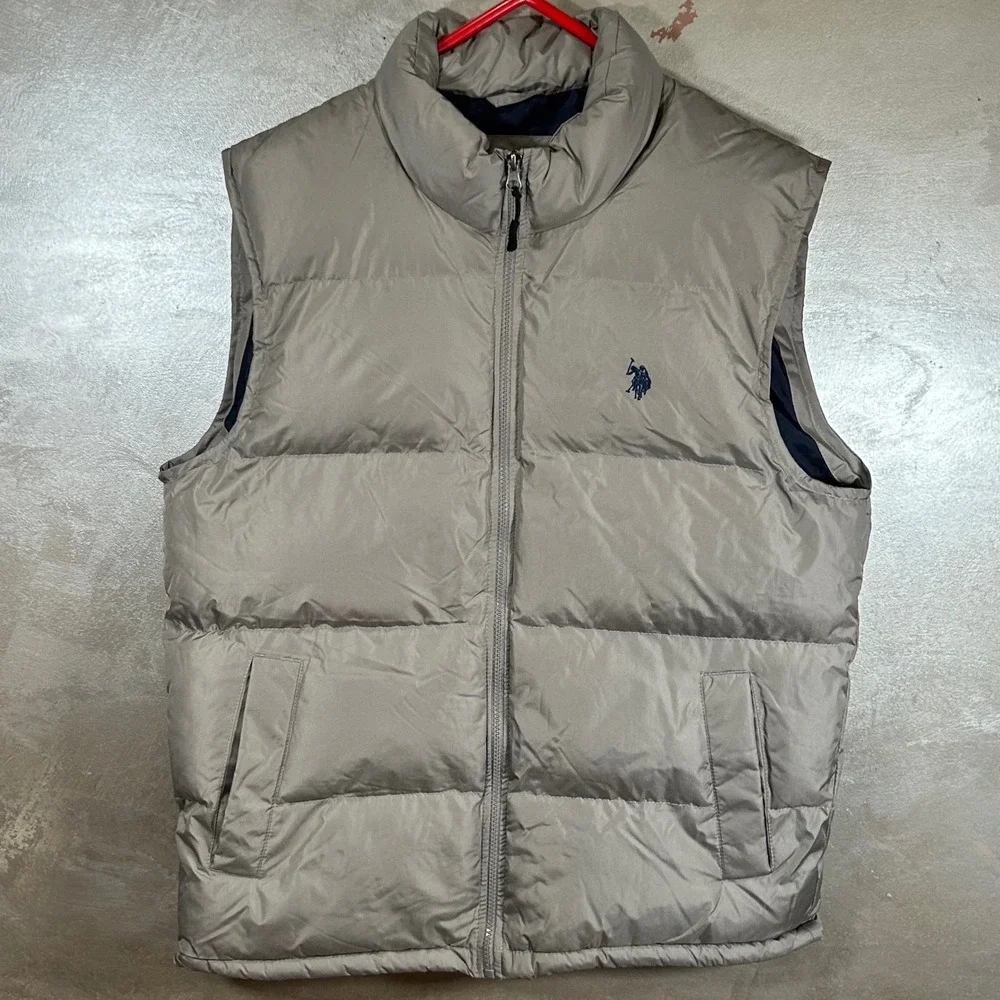 US‎ Polo Assn Mens Puffer Vest Tan Khaki Full Zip Quilted Gilet Size  Medium